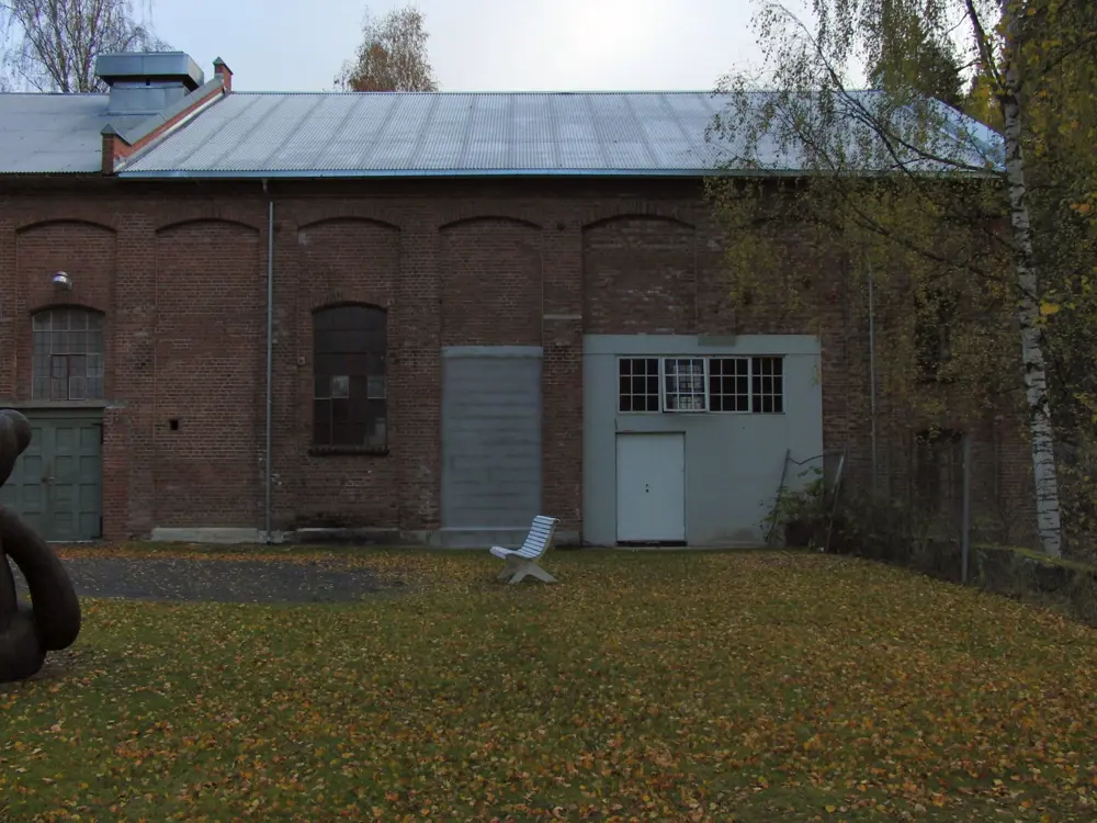Kistefoss I Kraftverk - krediteres Pelton Man (Wikipedia Commons)